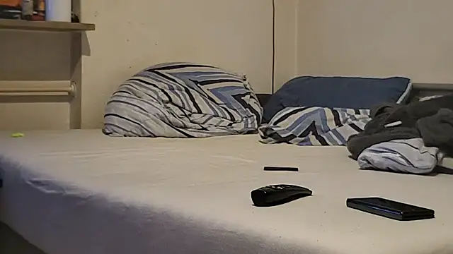 Alphapimmelchen Live XXX-Chat