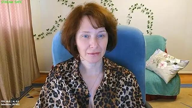 Lia_Tito – Live XXX-chat