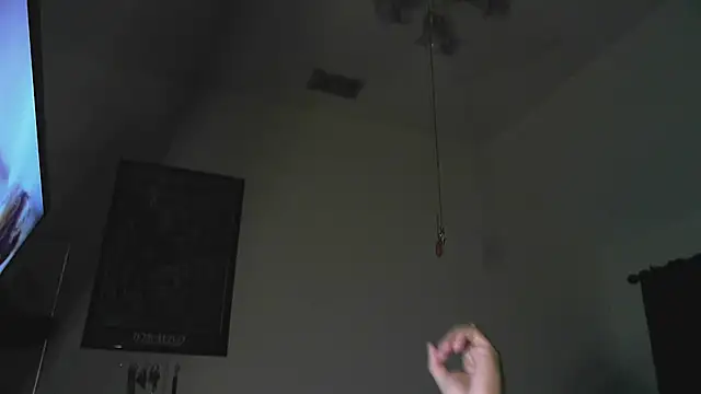 DevilPup75_ Chat XXX in diretta