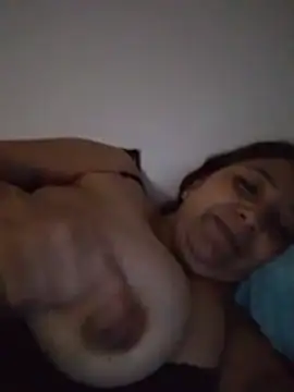 cachonda69- 라이브 XXX 채팅