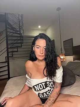 Charlieinparadise 라이브 XXX 채팅
