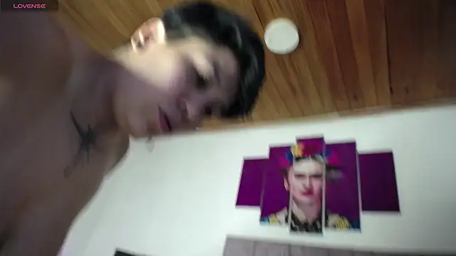 nat_evans8 élő XXX-chatje