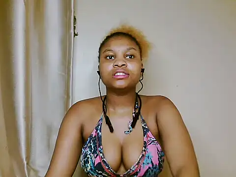 Swt_smiles Chat XXX live