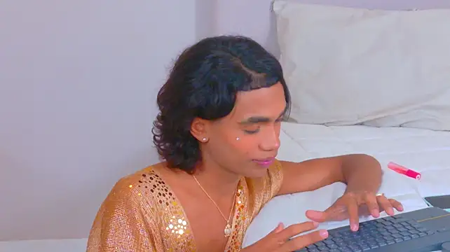 AlanCuute Chat XXX live