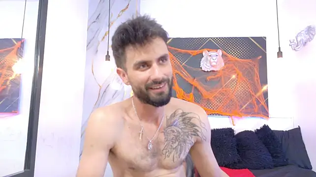 KingOfTemptation Adlı Modelin Canlı XXX Sohbeti