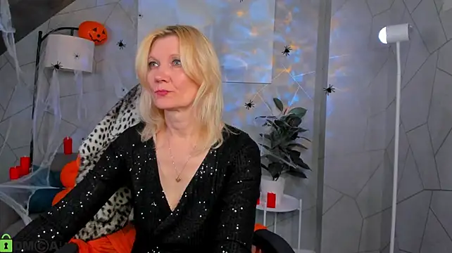 Chat XXX Live Julie_Lucas