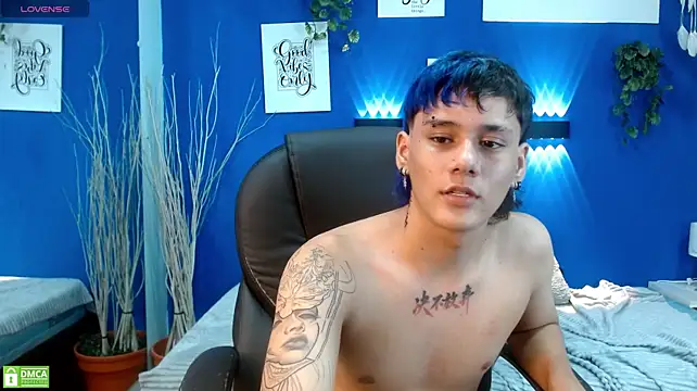 noah_bluex XXX чат на живо