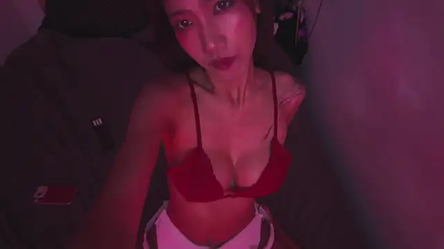 แชท XXX สดของ Kuronuch0