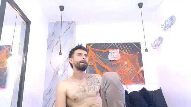 KingOfTemptation live XXX chat