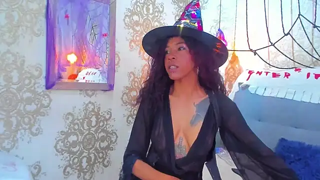 IndigoVelvet Chat XXX live