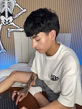 Filiph_Sterliing Live XXX-chat