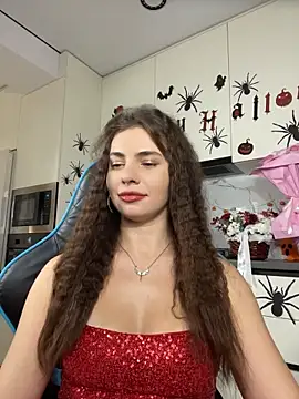 CurlyLara – Naživo XXX chat