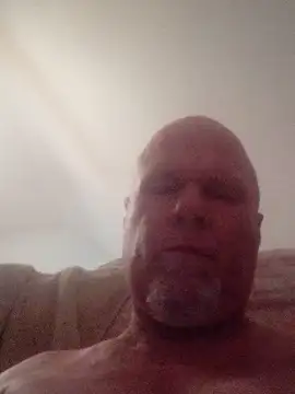 Reddog833's Webcam Show
