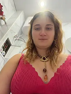 AdelRich Adlı Modelin Canlı XXX Sohbeti