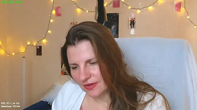 Mirabelle_Velvet Adlı Modelin Canlı XXX Sohbeti