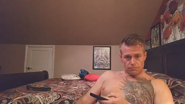 XXX chat uživo modela DILFiGuess1