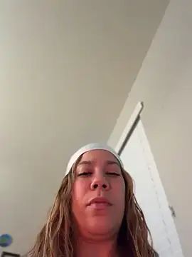 Bigbuttbrooklynn's Live XXX Chat