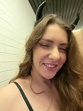 MariiD 라이브 XXX 채팅