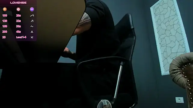 BrianHunts XXX чат на живо