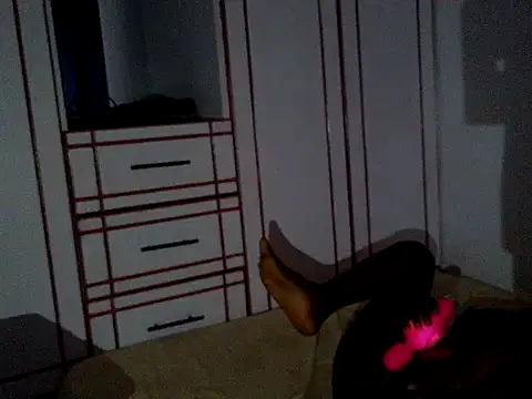 Webkamerová show Tinnynastys