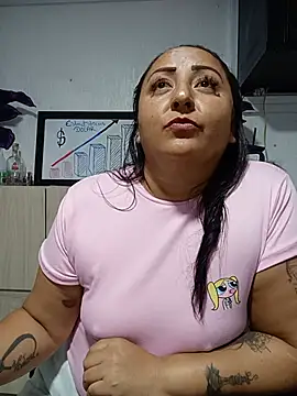 Azurafairy Chat XXX in diretta