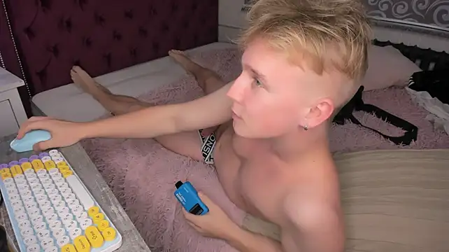 _AlexHot_'s Live XXX Chat
