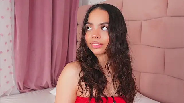 BambiRoses' Live XXX Chat