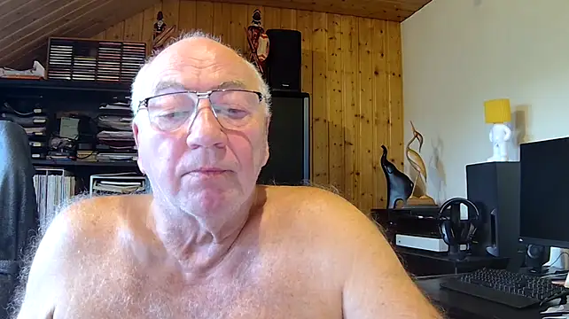 biggandybig Chat XXX live