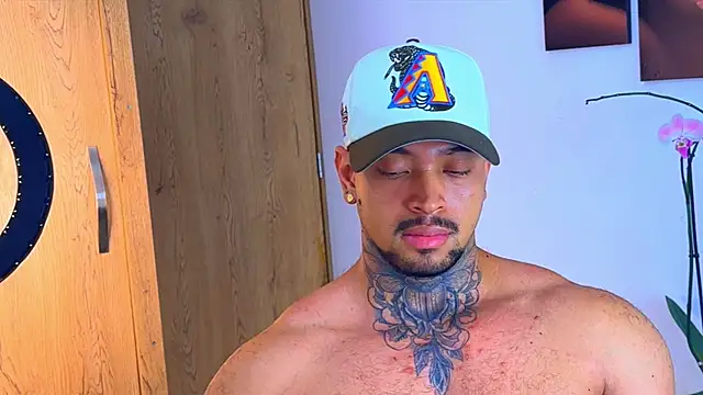 XXX chat uživo modela Stiven_collins