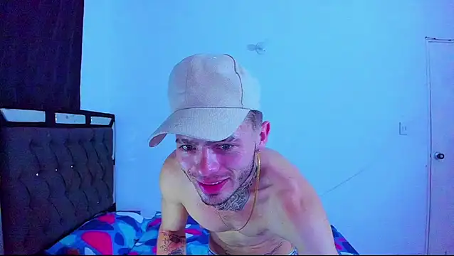 แชท XXX สดของ zeus_eddy