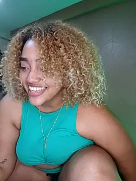 CarnalScandal's Live XXX Chat