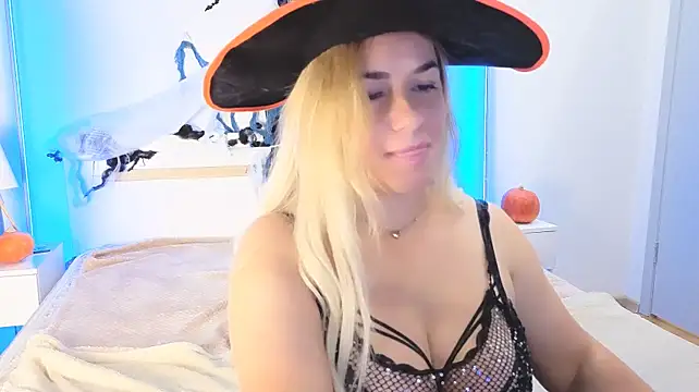 JuicyMillena's Live XXX Chat