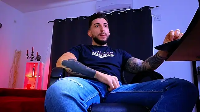 Chat +18 de MightyAaron66 ao vivo