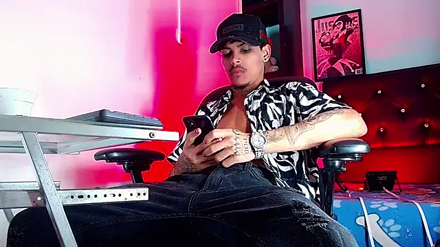 Angel_foxc13's Live XXX Chat
