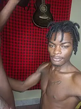 Femmenigma Chat XXX live