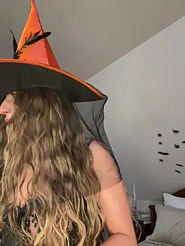 צ'אט XXX בשידור חי של AlexaVee_