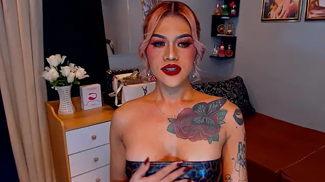 StellaStrong30 – Live XXX-chat