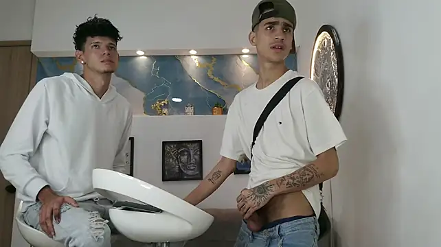 COOL_BOYS2's Live XXX Chat