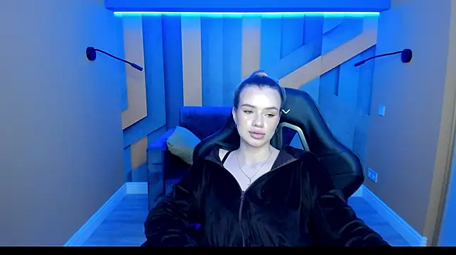 Stacy_Western Chat XXX in diretta