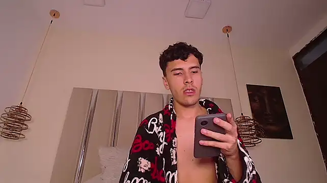 MaxLeons – Naživo XXX chat