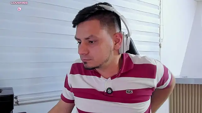 Rick_Adams XXX чат на живо