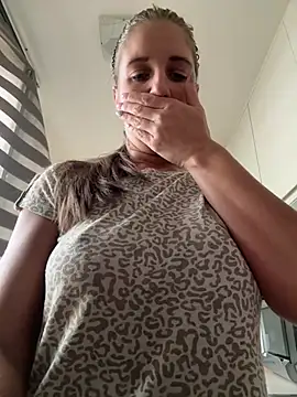 jennifer11772 Live XXX-Chat