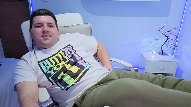 دردشة JasonJacks الجنسية المباشرة