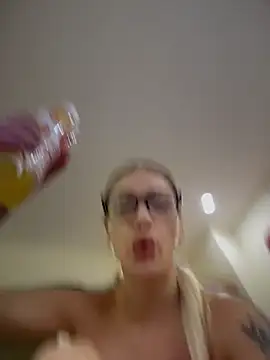 Chat +18 de -Sexy_Barbie- ao vivo