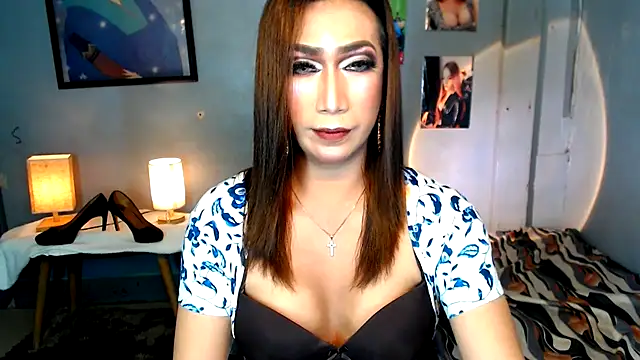 Chat +18 de asian_slutt143 ao vivo