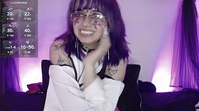 Chatroom XXX en direct de Navier__