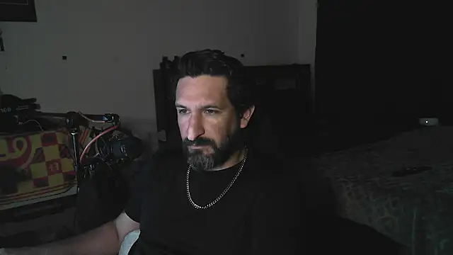 DevilPup75_ Chat XXX in diretta