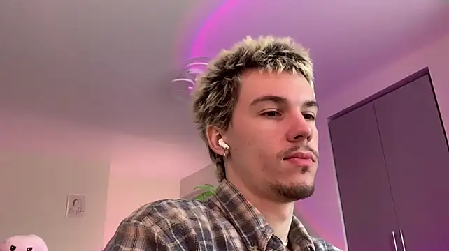 Jeremy1Scott – Live XXX-chat