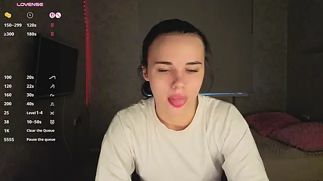 Kseni_a Adlı Modelin Canlı XXX Sohbeti