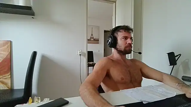 alpha-hunk Live XXX-Chat